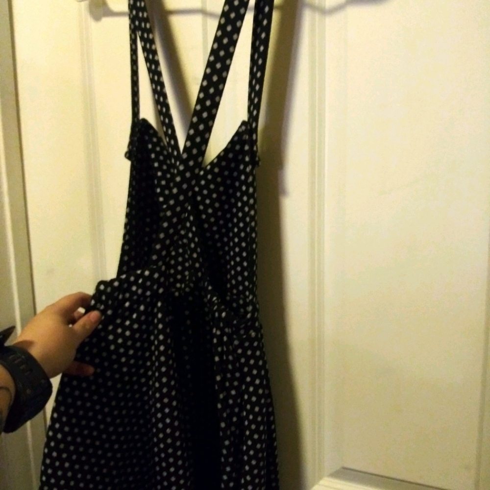 Skirt-alls with pockets and elastic waistline